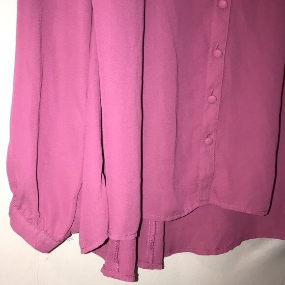 Torrid Women's Button-Down Long Sleeve Collared Asymmetric Hem Pink Top Size 0 - Picture 6 of 9
